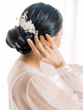 Load image into Gallery viewer, Style 144 silver
